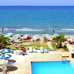 Seafront 3*