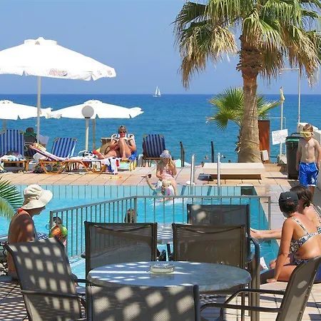 Seafront Aparthotel