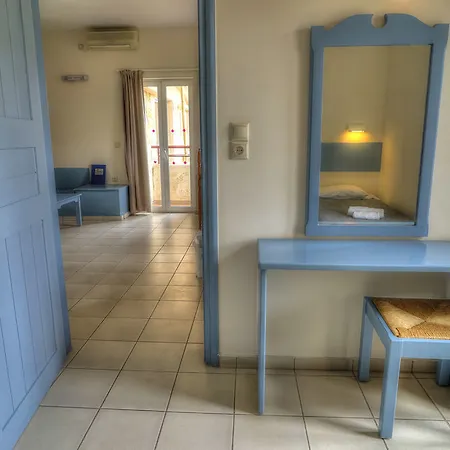 Seafront Aparthotel Rethymno (Crete)