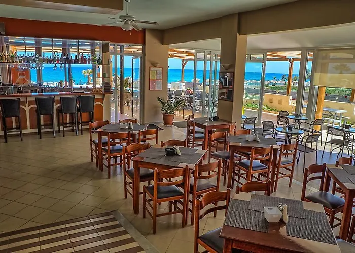 アパートホテル Seafront 3*