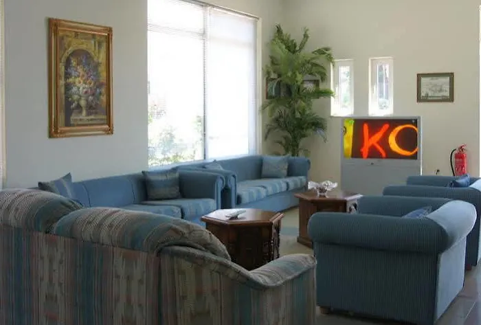 Seafront アパートホテル レティムノ