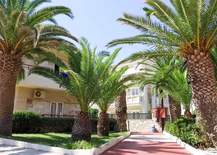 Seafront アパートホテル